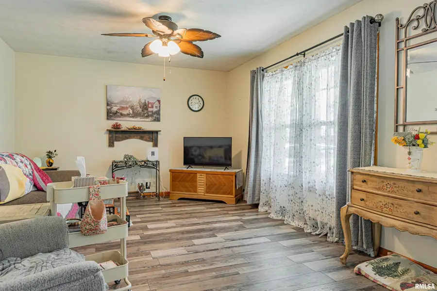2 Houser Court, Lincoln, IL 62656 - #3