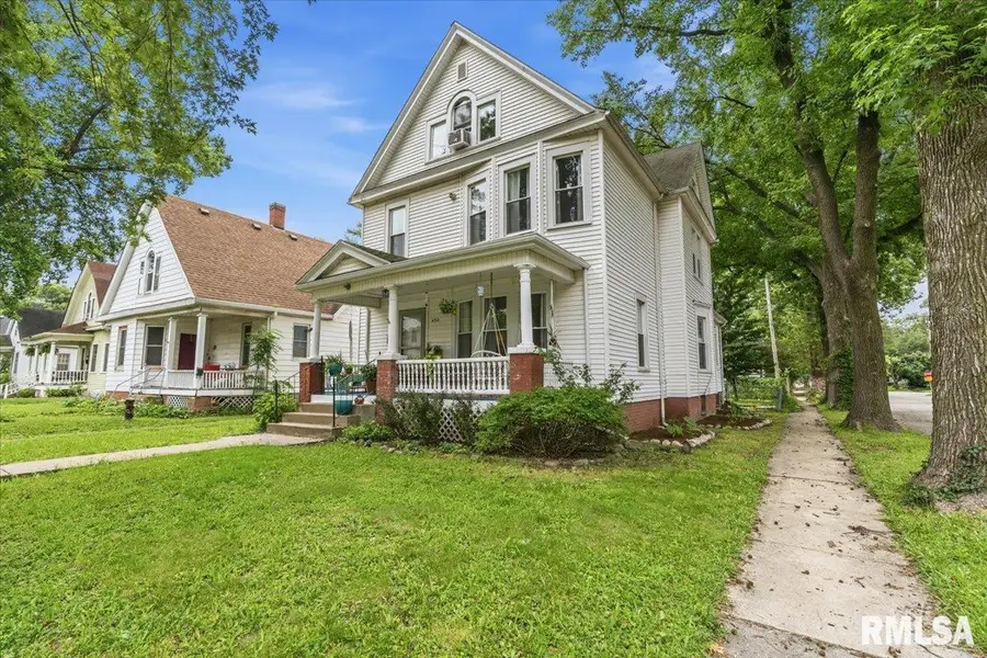 450 W Chenery Street, Springfield, IL 62704 - #2