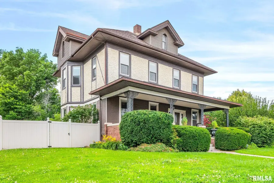 486 N Prairie Street, Galesburg, IL 61401 - #3