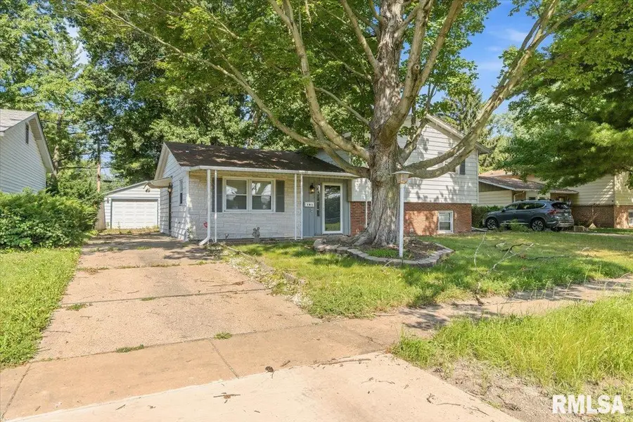 101 Adloff Lane, Springfield, IL 62703 - #2