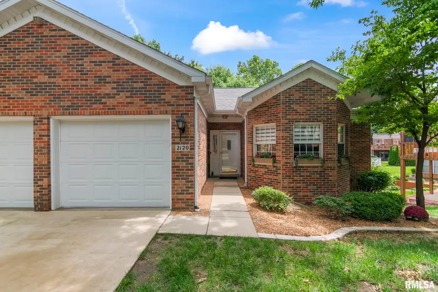 2120 Timbercrest Court, Springfield, IL 62702-0000 - #3