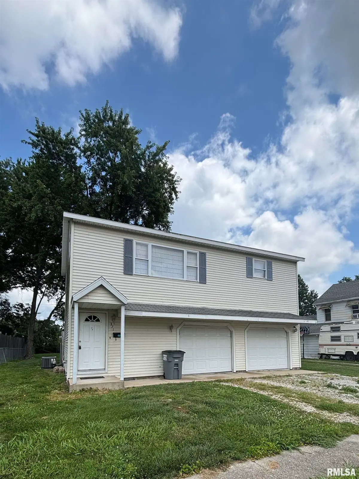 371 W Tanner Street, Waverly, IL 62692 - #1