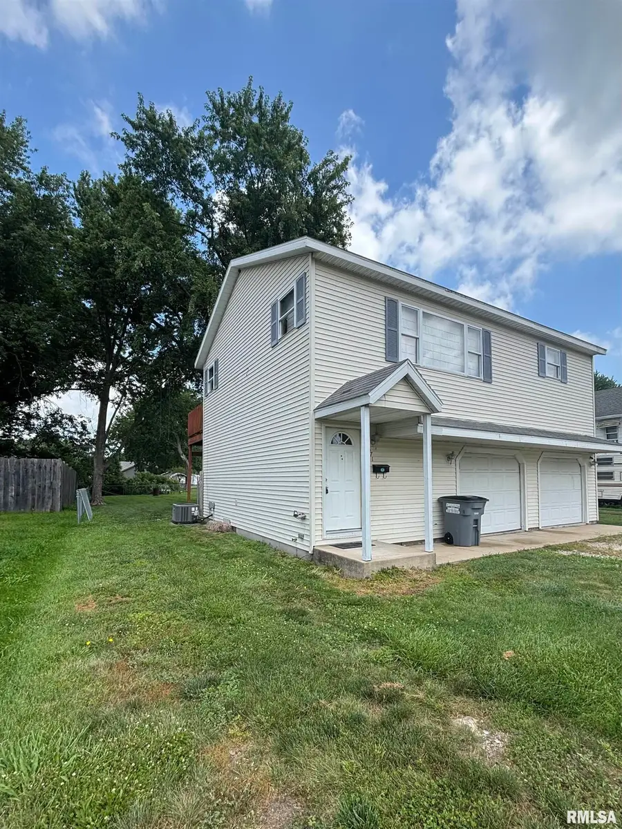 371 W Tanner Street, Waverly, IL 62692 - #3