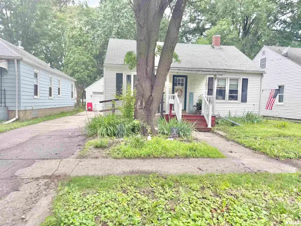 1450 Beecher Street, Galesburg, IL 61401