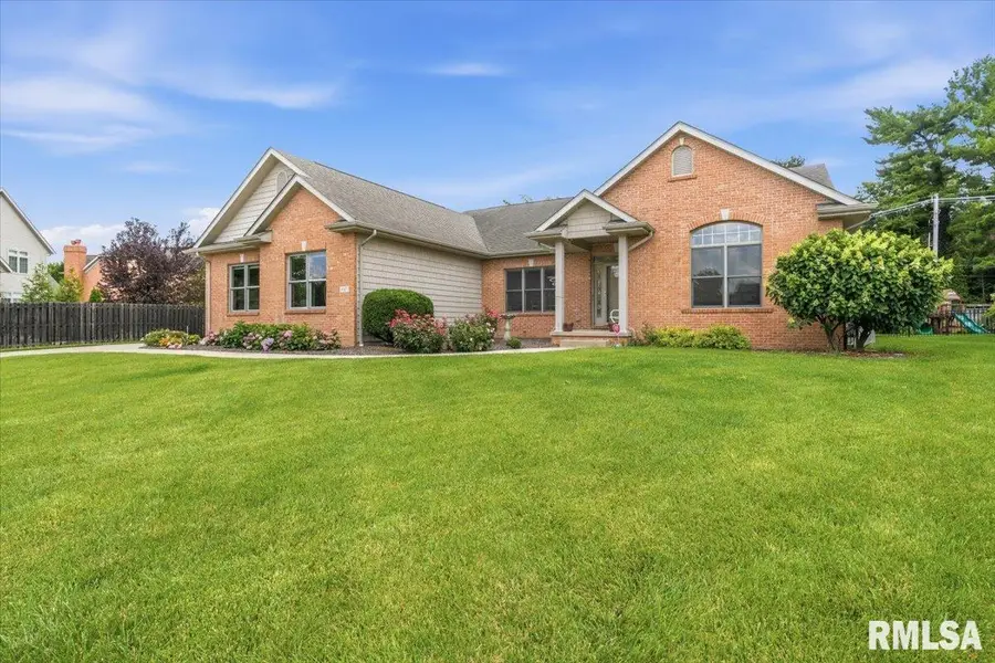 2220 W Laurel Street, Springfield, IL 62704 - #3