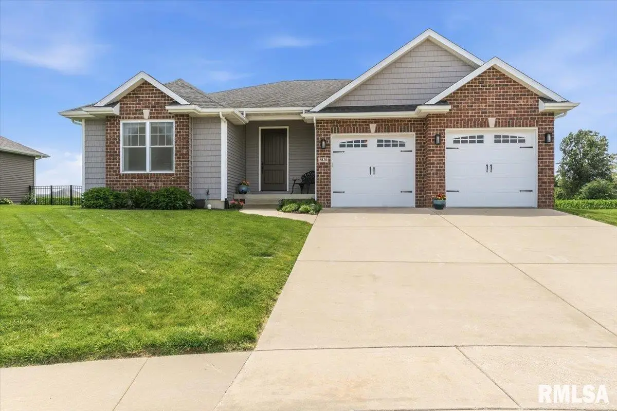 2820 Castlerock Ridge Ridge, Springfield, IL 62711 - #1