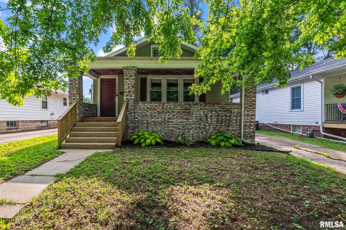 2108 S College Street, Springfield, IL 62704 - #1