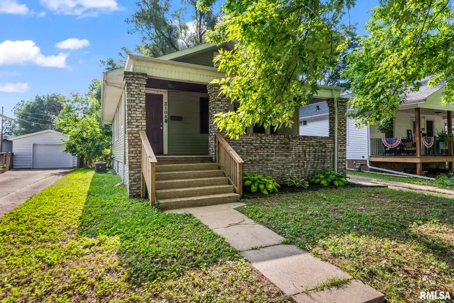 2108 S College Street, Springfield, IL 62704 - #3