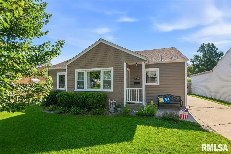 2308 S Spring Street, Springfield, IL 62704 - #2