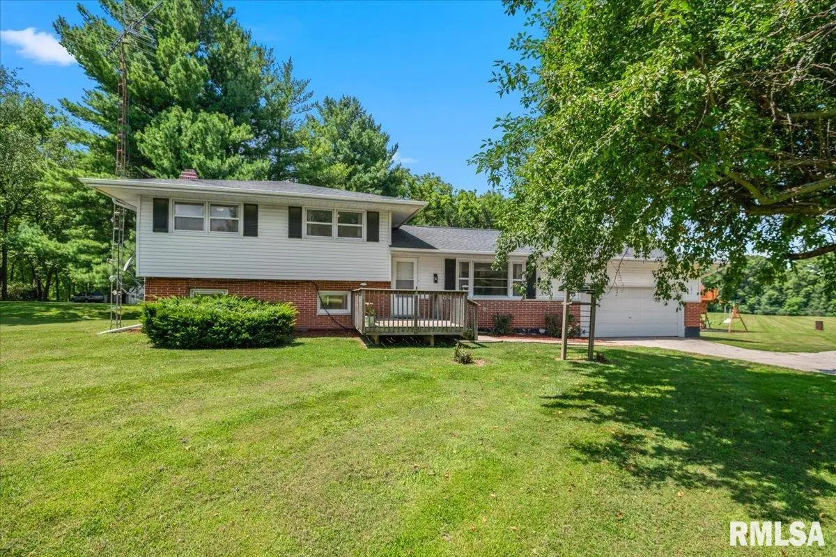 1277 S Wake Road, New Berlin, IL 62670 - #1