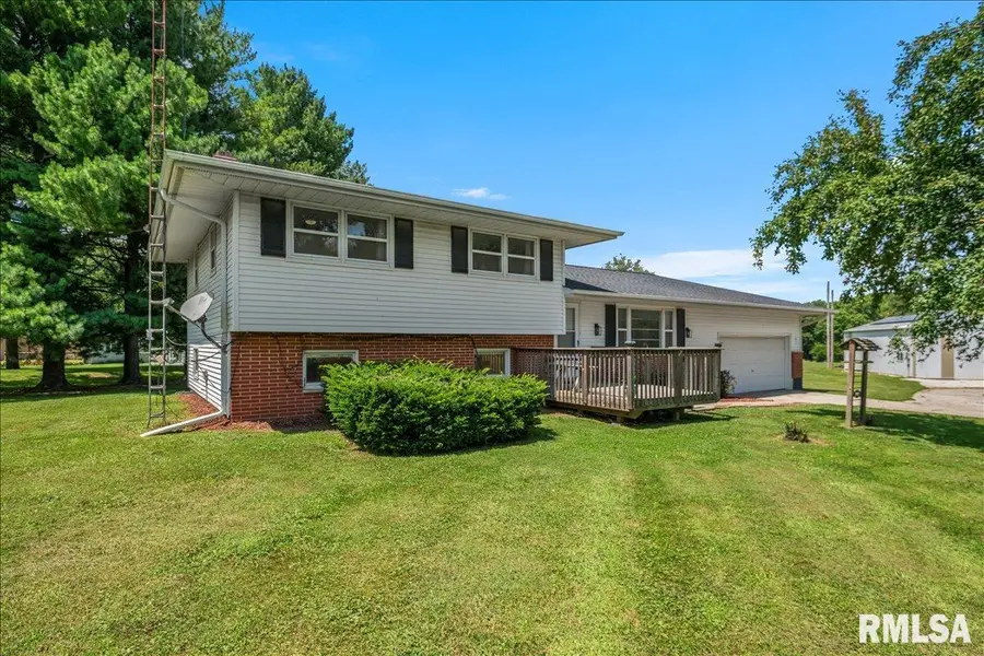 1277 S Wake Road, New Berlin, IL 62670 - #3