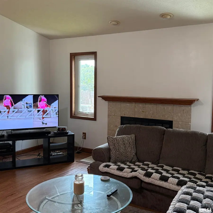 2536 Charlack Avenue, Springfield, IL 62704 - #3