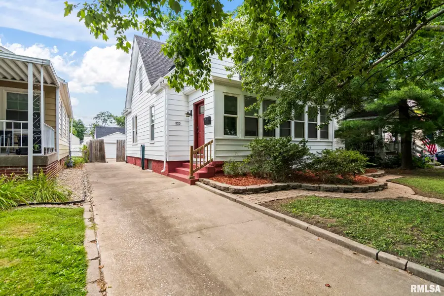 323 Adelia Street, Springfield, IL 62629 - #2