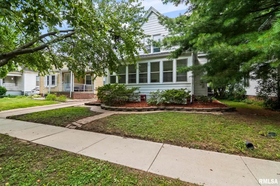 323 Adelia Street, Springfield, IL 62629 - #3
