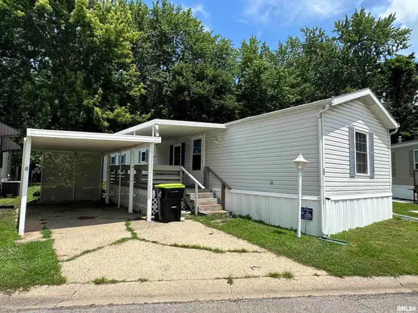 300 Forrest Avenue #25, Springfield, IL 62792