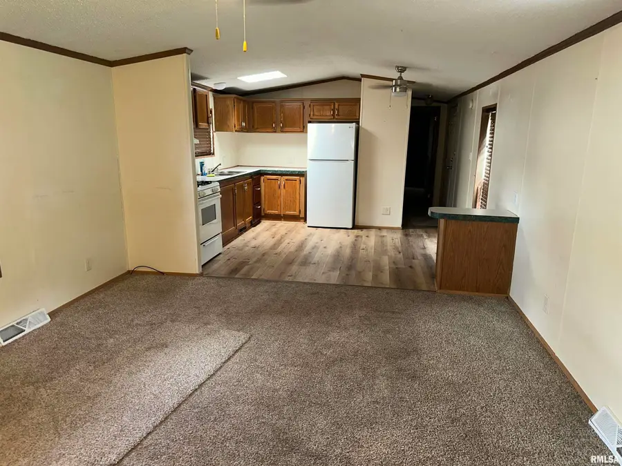 300 Forrest Avenue #25, Springfield, IL 62792 - #2