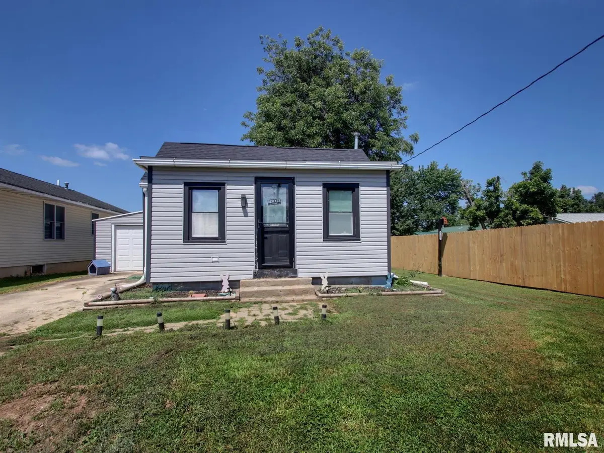 1723 N 17th Street, Quincy, IL 62301 - #1