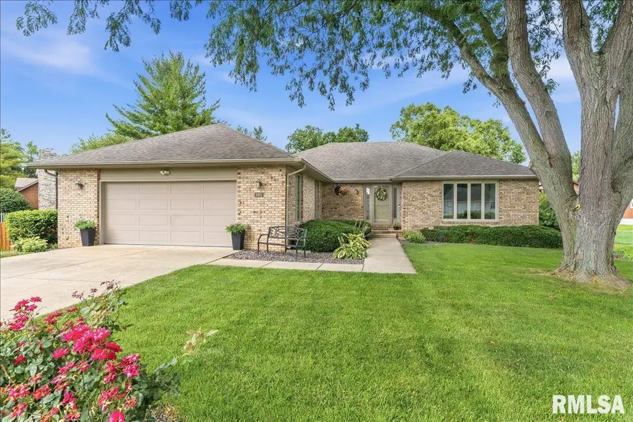 2601 Meadow Pointe Drive, Springfield, IL 62702 - #2