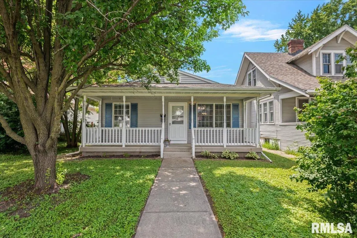 1823 S 5th Street, Springfield, IL 62703 - #1