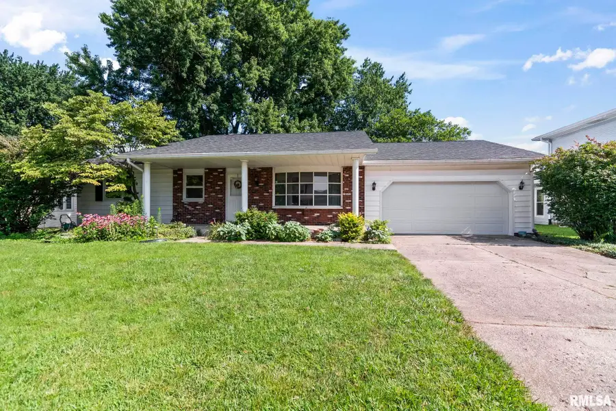 109 Basswood Road, Springfield, IL 62712 - #3
