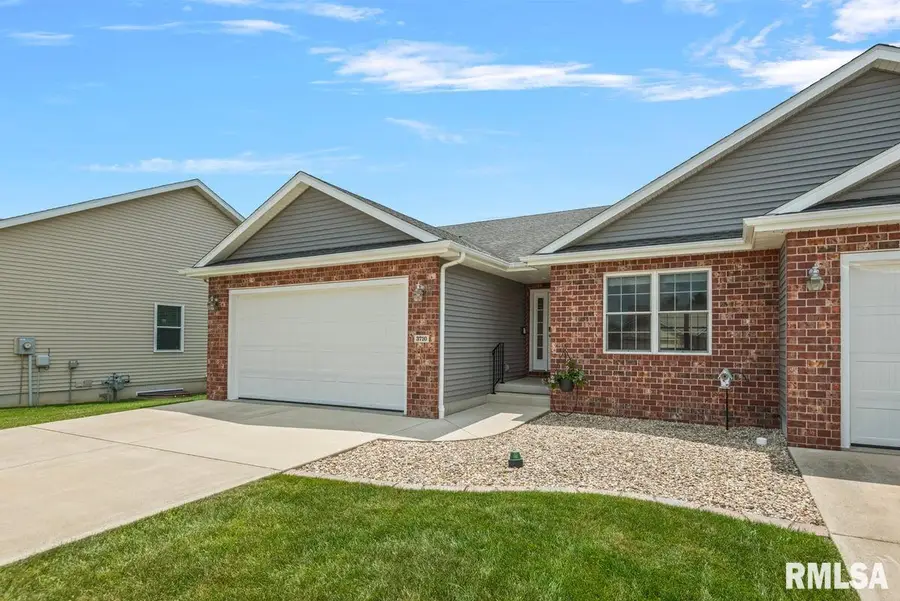 3710 Alder Wood Drive, Springfield, IL 62712 - #2