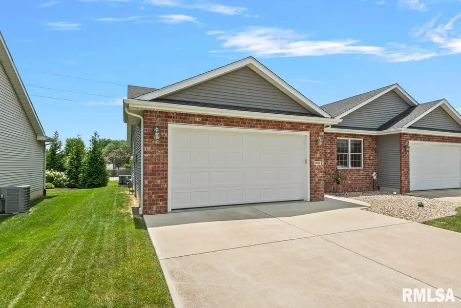 3710 Alder Wood Drive, Springfield, IL 62712 - #3