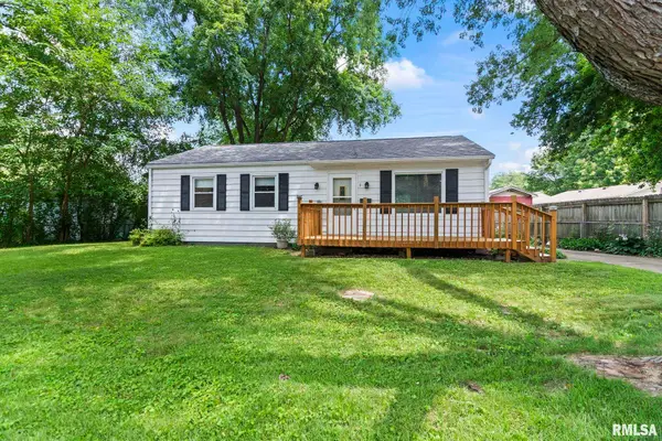 9 Claire Drive, Springfield, IL 62702