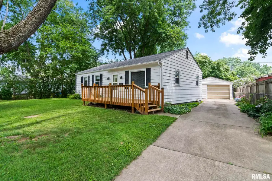 9 Claire Drive, Springfield, IL 62702 - #2