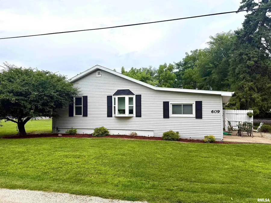 609 Glenway Avenue, Knoxville, IL 61448 - #2
