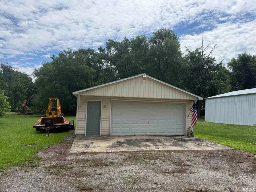 3534 N Charles Street, Decatur, IL 62526-2974 - #2