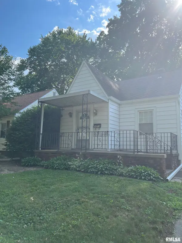 2413 S 8th Street, Springfield, IL 62703