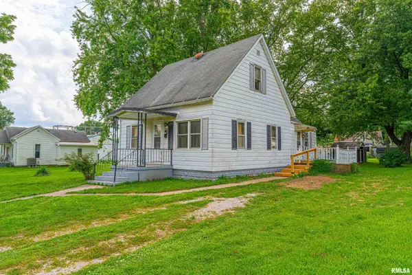408 S Lafayette Street, Mt Pulaski, IL 62548