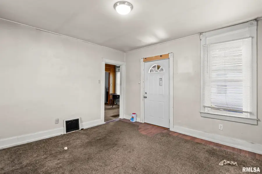 1164 N 3rd Street, Springfield, IL 62702 - #3