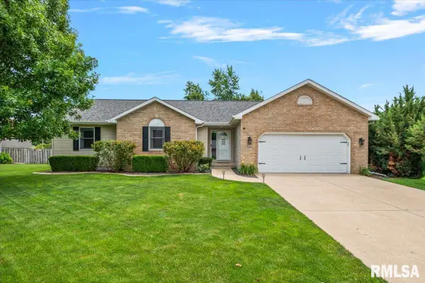 2204 Finch Haven Lane, Springfield, IL 62711
