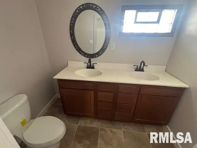 533 E Mill Street, Rochester, IL 62563 - #3