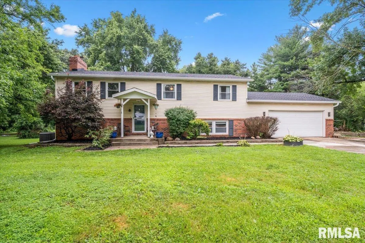 11 Rock Road, Chatham, IL 62629 - #1
