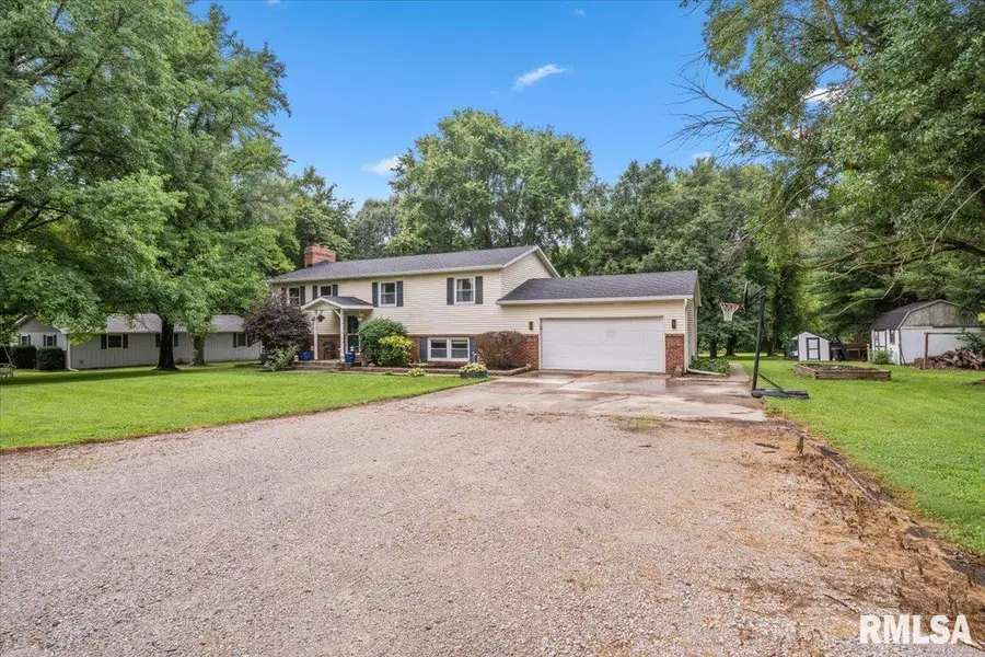 11 Rock Road, Chatham, IL 62629 - #3