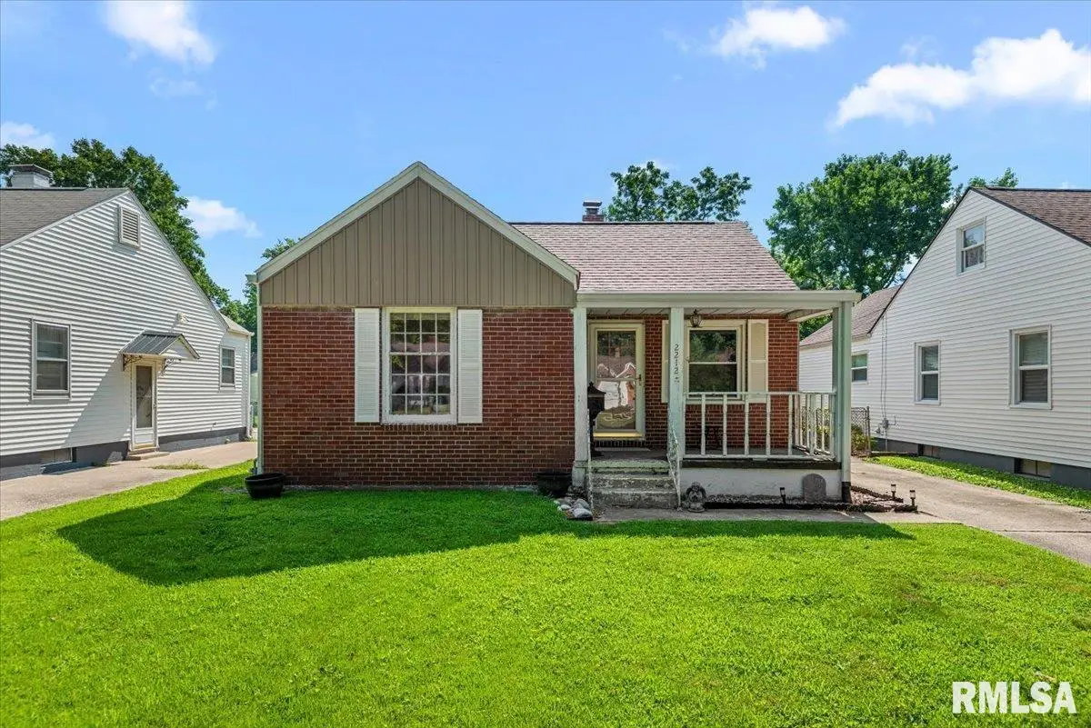 2212 S Pasfield Street, Springfield, IL 62704 - #1