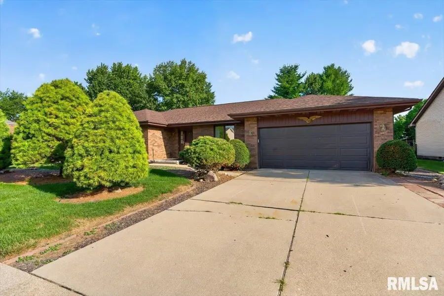 2908 Glenmere Court, Springfield, IL 62704 - #2