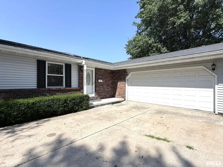 1341 Moshier Avenue, Galesburg, IL 61401 - #2