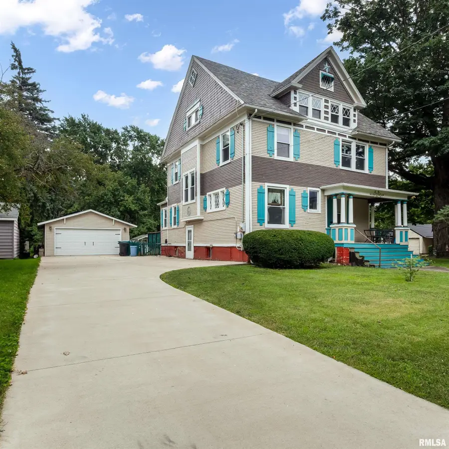 1509 N Cherry Street, Galesburg, IL 61401 - #3