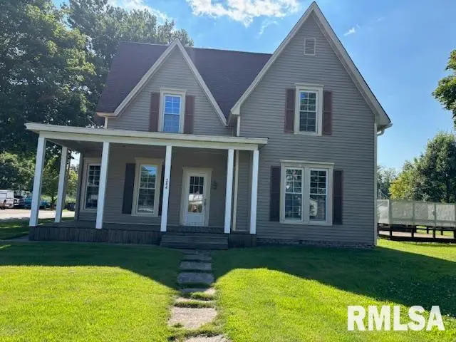 384 S Main Street, Palmyra, IL 62674 - #2