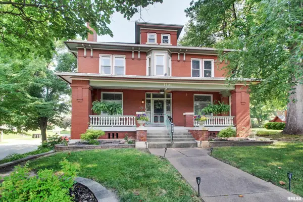 1401 State Street, Quincy, IL 62301
