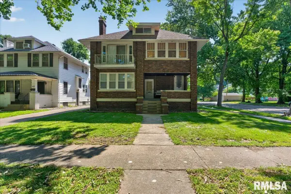 1428 Lowell Avenue, Springfield, IL 62704