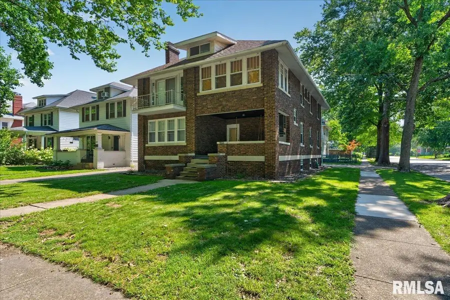 1428 Lowell Avenue, Springfield, IL 62704 - #2