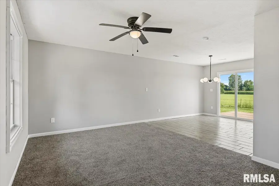 3913 Mccormick Drive, Springfield, IL 62707 - #3