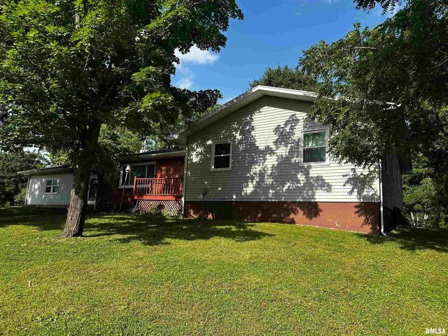 18112 Apple Tree Lane, Petersburg, IL 62675 - #2