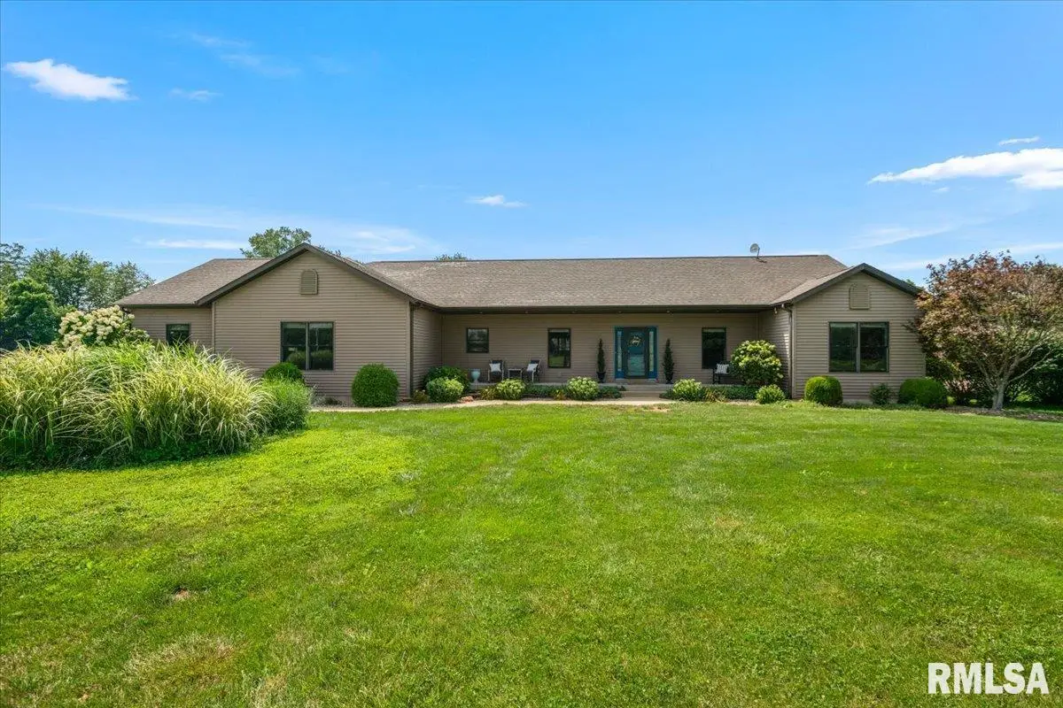 8515 Cardinal Hill Drive, Rochester, IL 62563 - #1