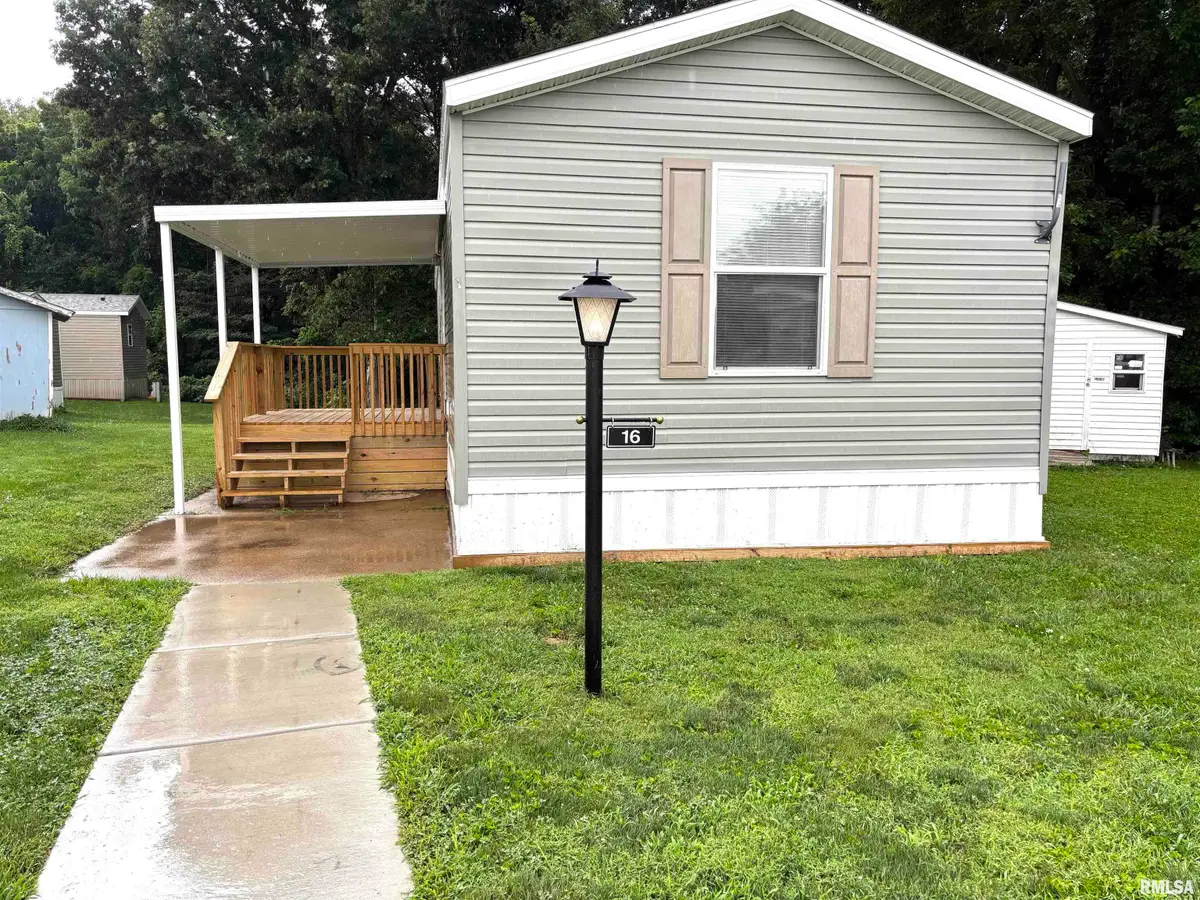 1515 N Lincoln Avenue, Springfield, IL 62702 - #1