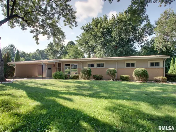 3000 Lincoln Hill Se, Quincy, IL 62301